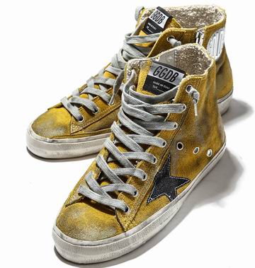 Golden Goose Deluxe Brand Women Francy Sneakers In Yellow Suede With Black Star